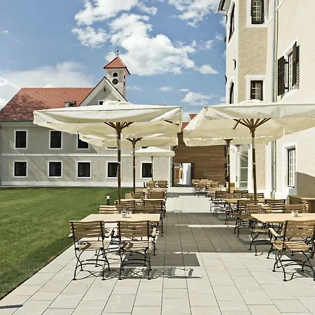 Inn Tauroa G'schloessl Murtal 4*
